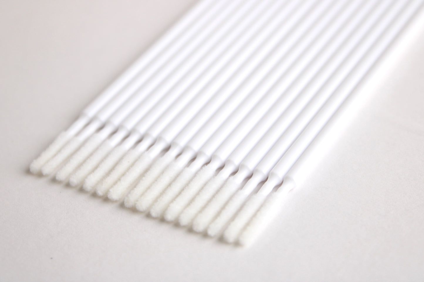 Bendable Microfiber Brush Swabs